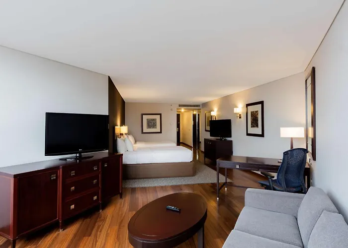 Hilton Reforma 4* Mexico City