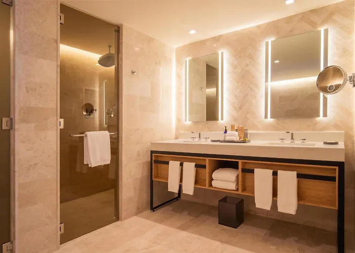 Hilton Reforma Hotel