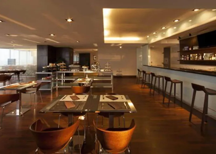 Hotel Hilton Reforma 4*