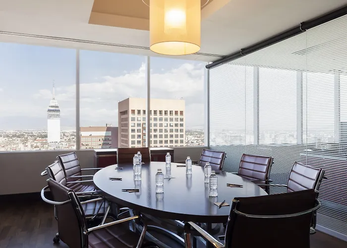 Hilton Reforma Hotel 4*