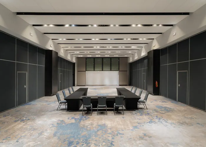 Hilton Reforma 4* Мехико
