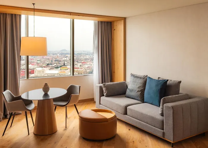 Hilton Reforma Отель 4*